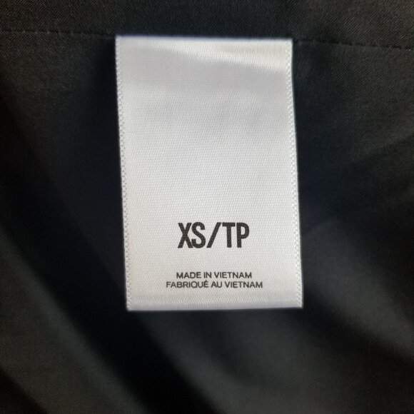 Satin Boyfriend Blazer - Picture 7 of 9